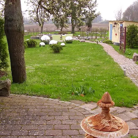 Ferienhaus Kamerun An Der Elbe